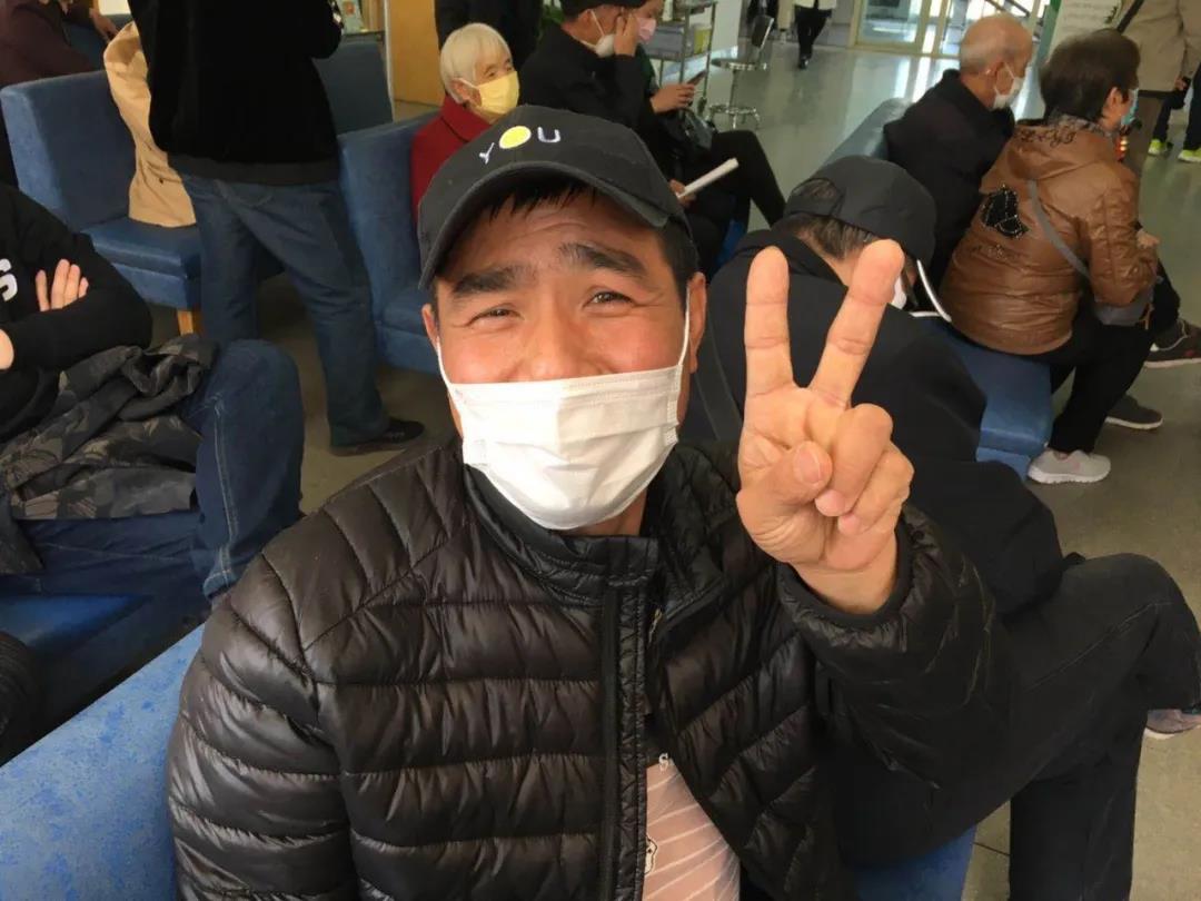 眼睛里有铁屑(怎么判断眼睛里有铁屑)